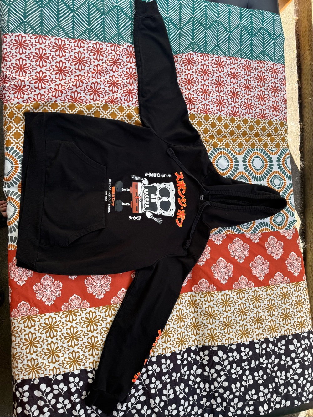 SpongeBob Squarepants Skeleton Stay Alive Japanese Large Black  Hoodie